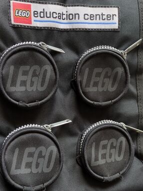 ✨Rare Vintage LEGO Education Center Black Messenger Bag with 4 Stud Pockets